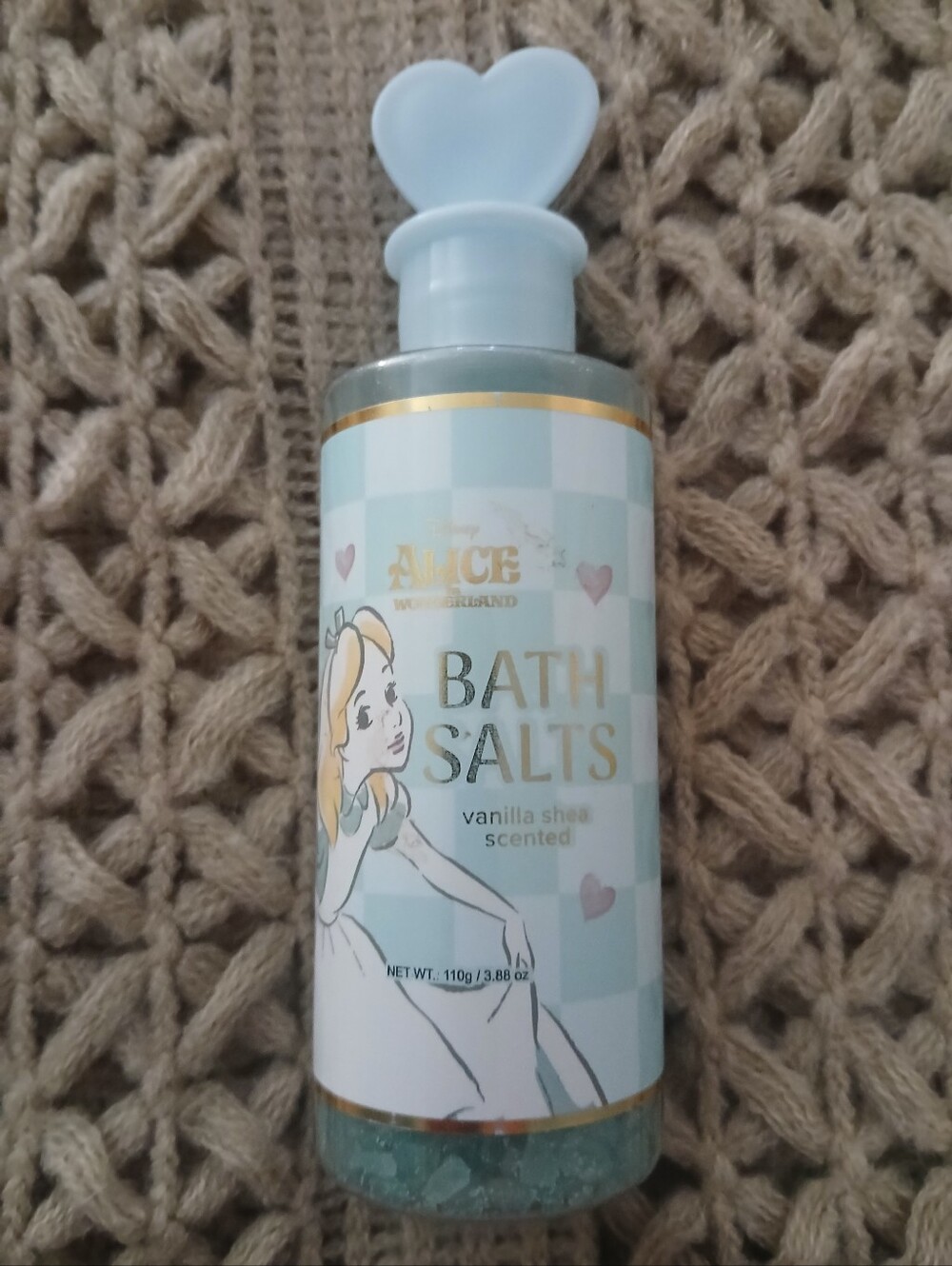 DISNEY ALICE IN WONDERLAND BATH SALTS..NEW!